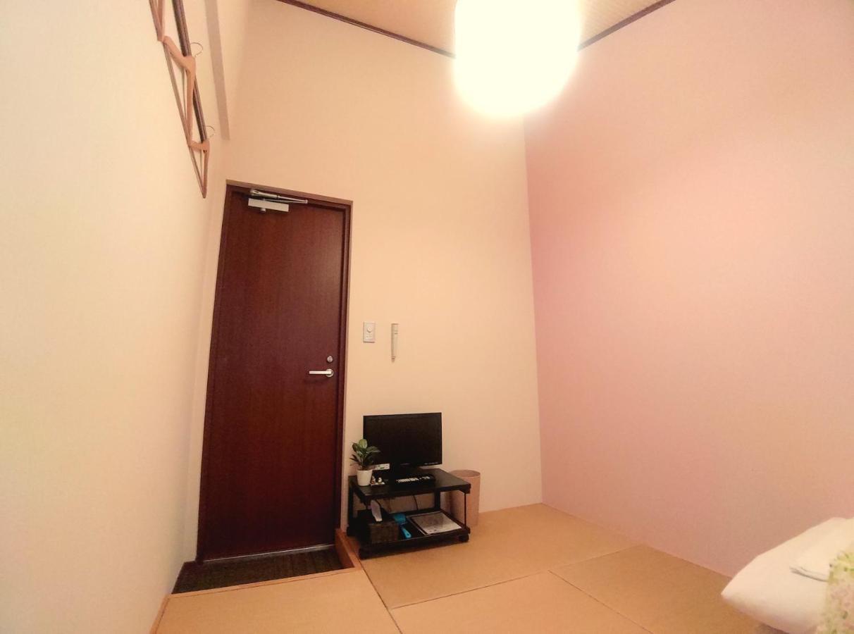 Woman Only Guesthouse Nanohana Киото Экстерьер фото