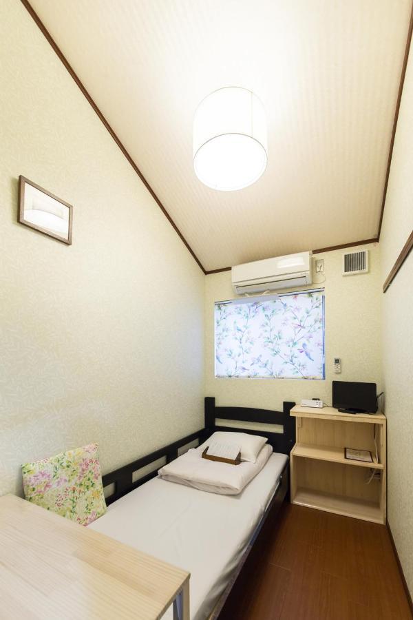 Woman Only Guesthouse Nanohana Киото Экстерьер фото